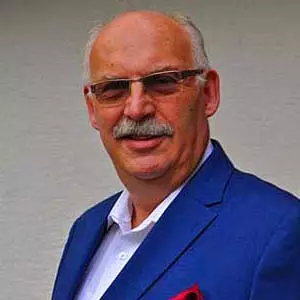 Goldencircle Mitglied - Lothar Müller